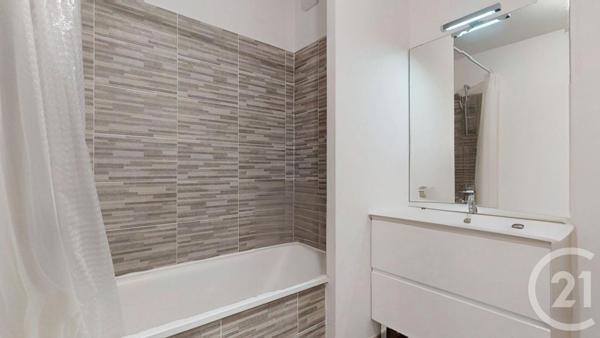 Appartement T3 à vendre  3 pièces - 65,40 m 2   BENESSE MAREMNE  - 40