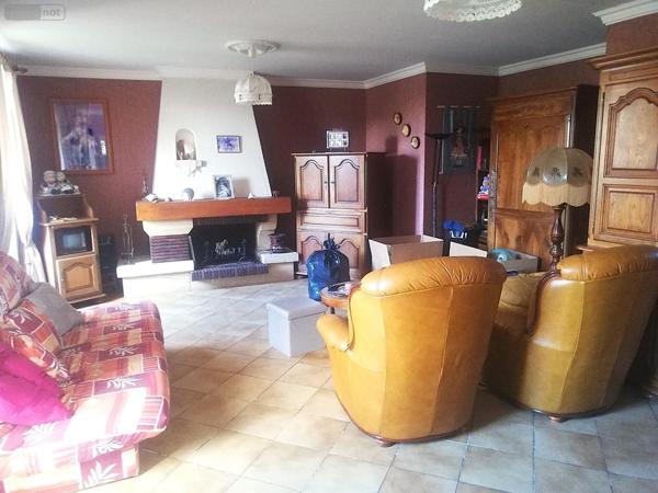 Maison à vendre à Saint-Just-Luzac en Charente-Maritime (17320), ref : FD/JOM/24-47