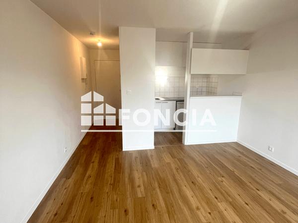 Location Studio 23.37 m² - 40/42 RUE DUBOURDIEU Bordeaux 33800