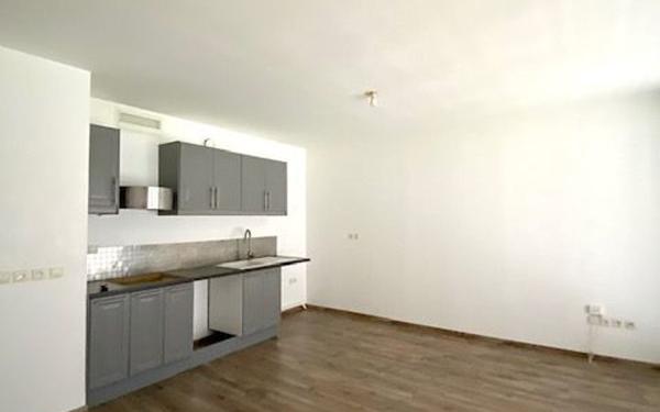 Appartement à louer    2 pièces • 54 m2 Lyon 2