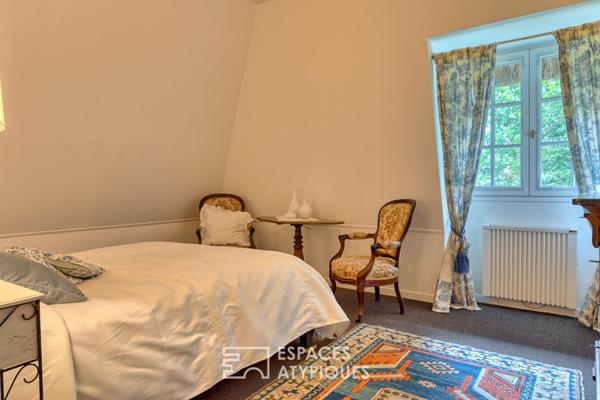 Propriété avec piscine à proximité dans le cadre bucolique du Marais Vernier