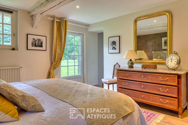 Propriété avec piscine à proximité dans le cadre bucolique du Marais Vernier