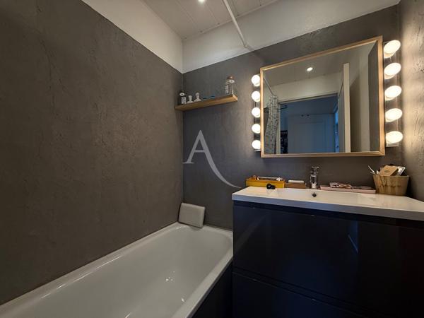 Appartement Pau T3 terrasse et parking sous-sol