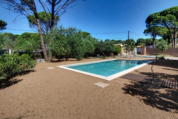 A VENDRE EN EXCLUSIVITE ! À VIDAUBAN Maison de plain-pied 4 pièces 88 m2 avec piscine sur un terrain de 1 455 m2