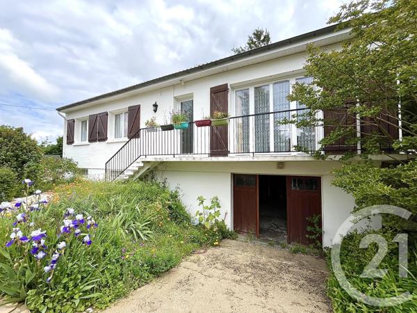 Maison à vendre  6 pièces - 257,24 m 2   CHATELLERAULT  - 86