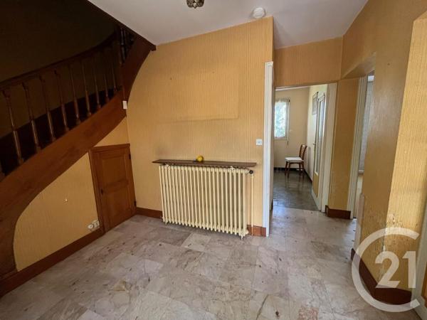 Maison à vendre  6 pièces - 257,24 m 2   CHATELLERAULT  - 86