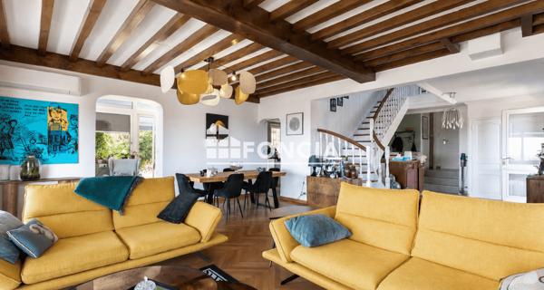 À vendre Maison 7 pièces 160 m² - Rillieux-la-pape 69140