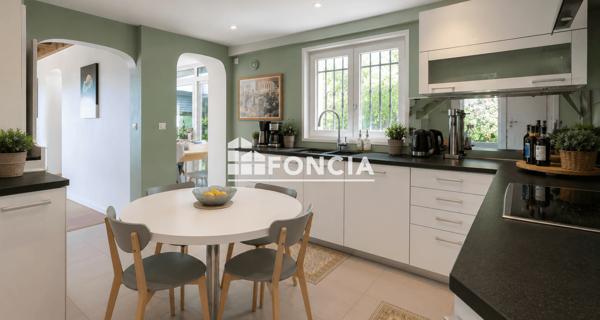 À vendre Maison 7 pièces 160 m² - Rillieux-la-pape 69140