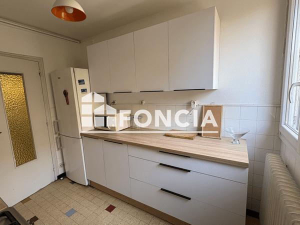 Location Appartement meublé 3 pièces 68.73 m² - IMMEUBLE A ALLEE 5 Grenoble 38100