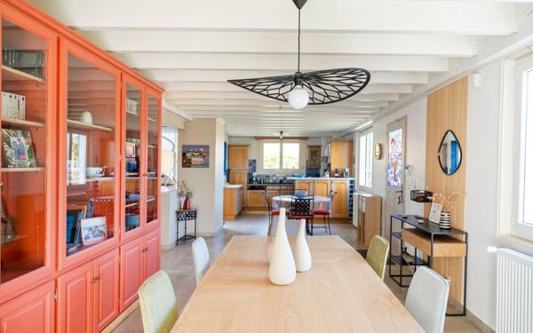 Maison à vendre    6 pièces • 211,44 m2 Anglet