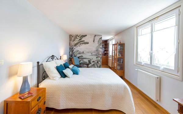 Maison à vendre    6 pièces • 211,44 m2 Anglet