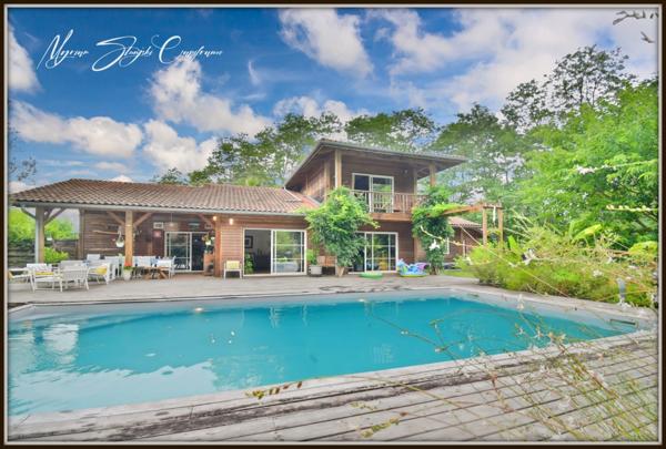 Propriete à vendre 5 pièces SOUSTONS (40) au calme avec dépendance