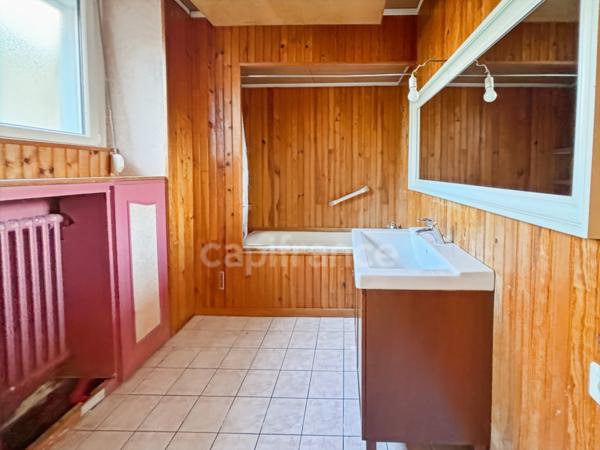 Maison de caractère de 117 m² avec 395 m² de terrain située à Saint-James