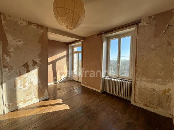 Maison de caractère de 117 m² avec 395 m² de terrain située à Saint-James