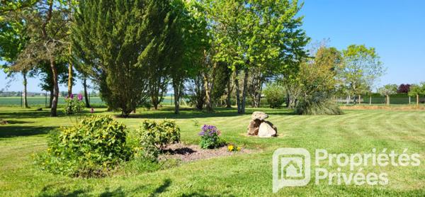 Maison traditionnelle sur grand terrain plat à Verneuil D Avre Et D Iton