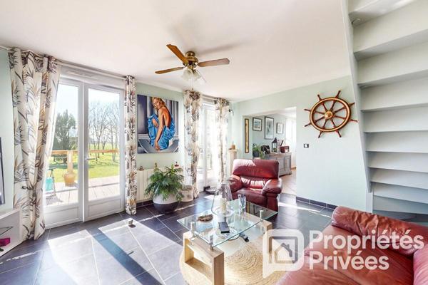 Maison traditionnelle sur grand terrain plat à Verneuil D Avre Et D Iton