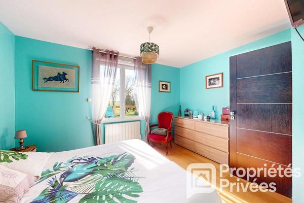 Maison traditionnelle sur grand terrain plat à Verneuil D Avre Et D Iton