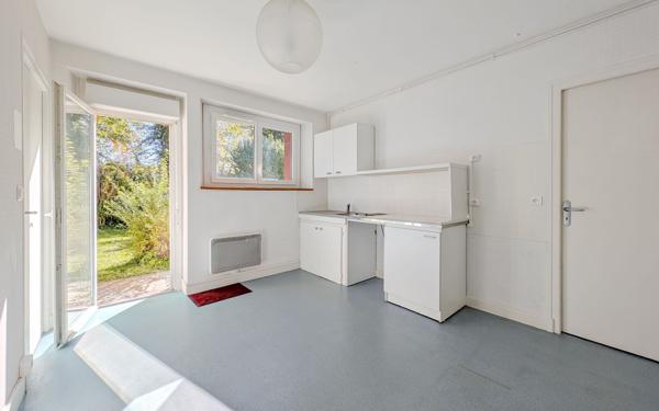 Maison à vendre    5 pièces •  Aurillac