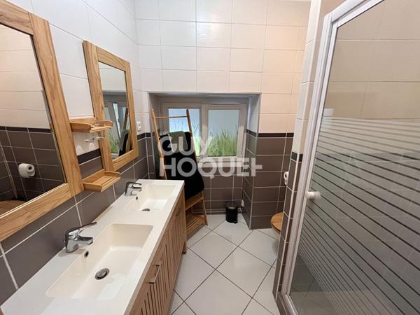 Maison Clarensac Garages Cour Terrasse et Dépendance