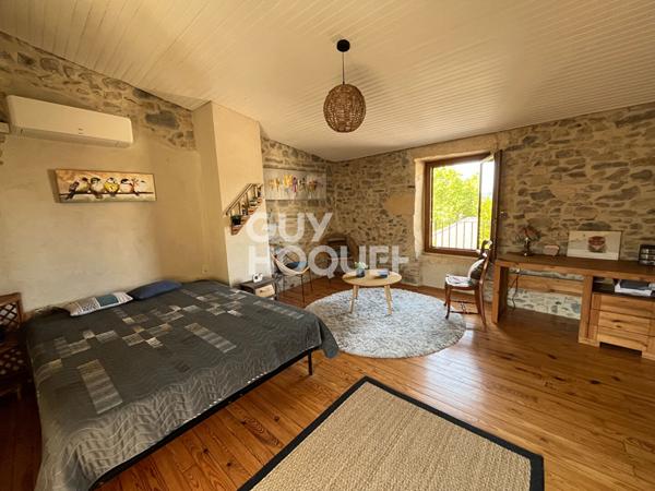 Maison Clarensac Garages Cour Terrasse et Dépendance