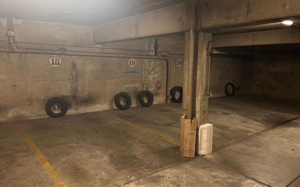 Stationnement à vendre    12 m2 Paris 19