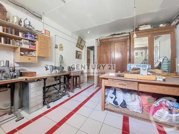 Maison à vendre  9 pièces - 285 m2 MAUGUIO - 34