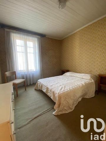 Maison 5 pièces de 119 m² à Saint-Jouan-des-Guérets (35430)