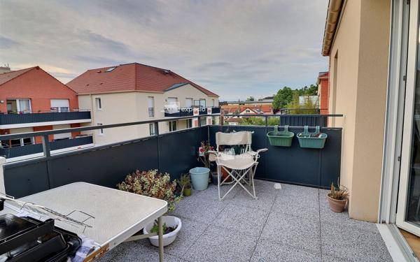 Appartement à vendre    2 pièces •  Dammarie-les-Lys