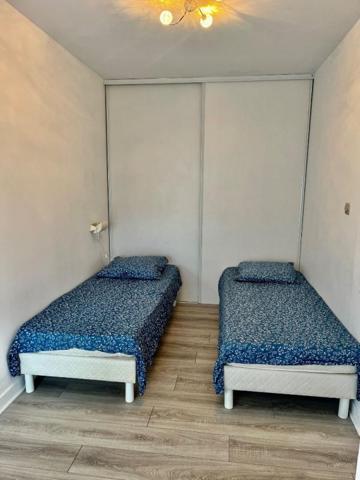 Appartement  PERROS-GUIREC (22700) plage de TRESTRAOU 2 pièce(s) 28 m2