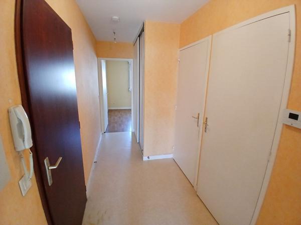 Appartement hyper-centre Mayenne T2 48.90 m2