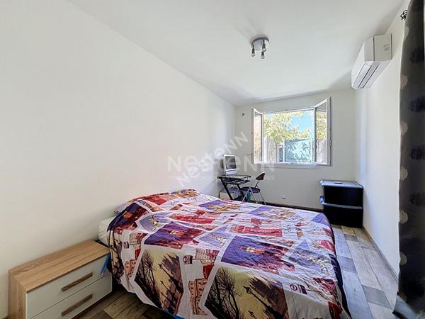 AIGUES-MORTES - APPARTEMENT P4 AVEC GRANDE COUR - SECTEUR GARE