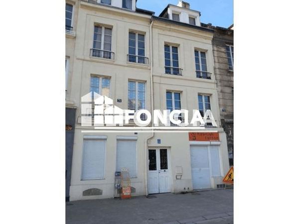 Location Studio 15.49 m² - 71/71 BIS & 73 RUE DE GEOLE Caen 14000