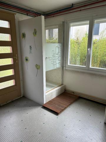 33 Villenave d' Ornon 5 chambres sur une parcelle de 1 437 m2