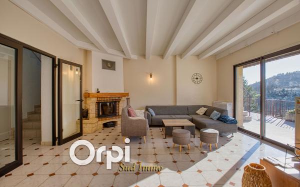 Maison à vendre    4 pièces •  Privas