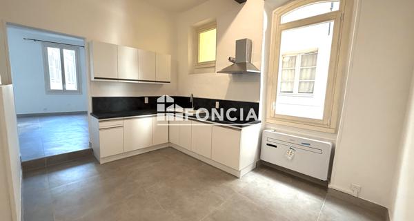 Location Appartement 3 pièces 82.32 m² - Avignon 84000