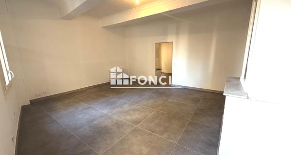 Location Appartement 3 pièces 82.32 m² - Avignon 84000