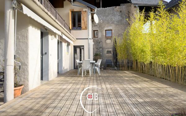 Cruet – Maison de village 95 m² avec grange et terrain de 1134 m²