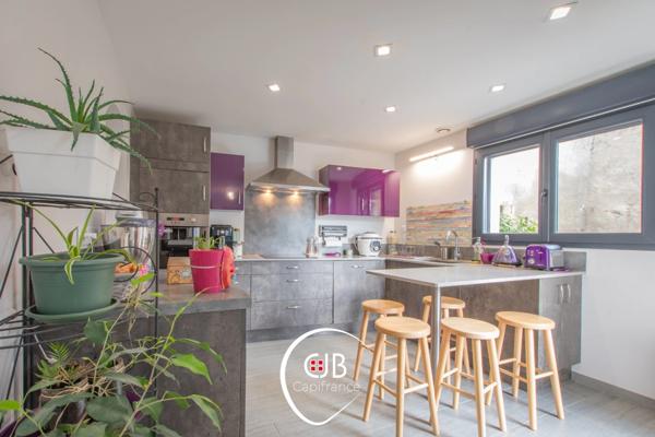 Cruet – Maison de village 95 m² avec grange et terrain de 1134 m²