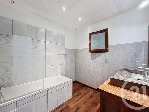 Maison à vendre  9 pièces - 137,95 m 2   GRABELS  - 34