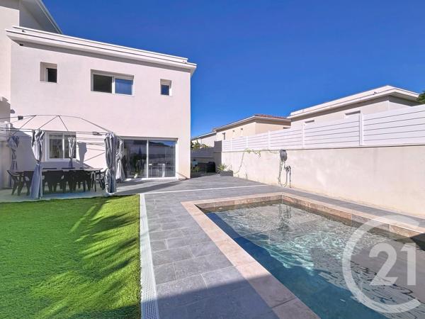 Maison à vendre  9 pièces - 137,95 m 2   GRABELS  - 34