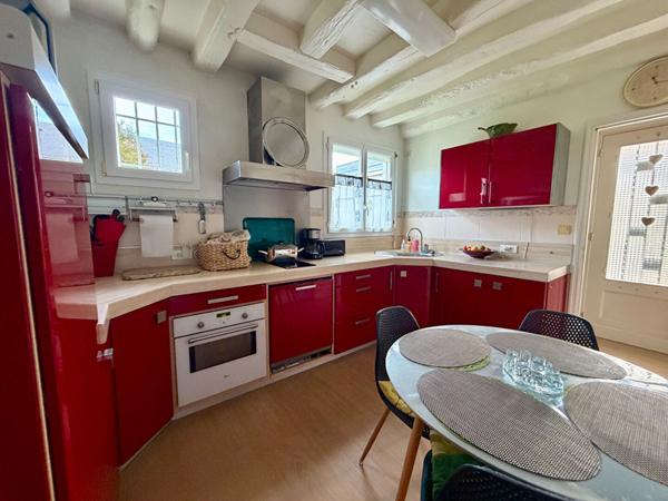 Maison 147m² et bâtiment 200m² centre-ville LE HOULME !