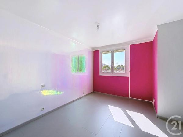 Appartement F3 à vendre  3 pièces - 71,42 m 2   MONTPELLIER  - 34