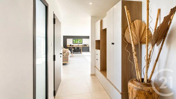 Maison à vendre  4 pièces - 157,55 m 2   UCHAUD  - 30