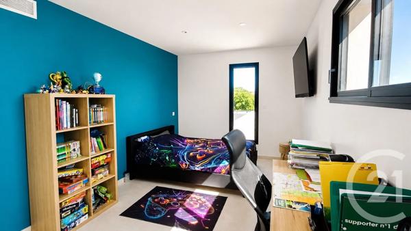 Maison à vendre  4 pièces - 157,55 m 2   UCHAUD  - 30