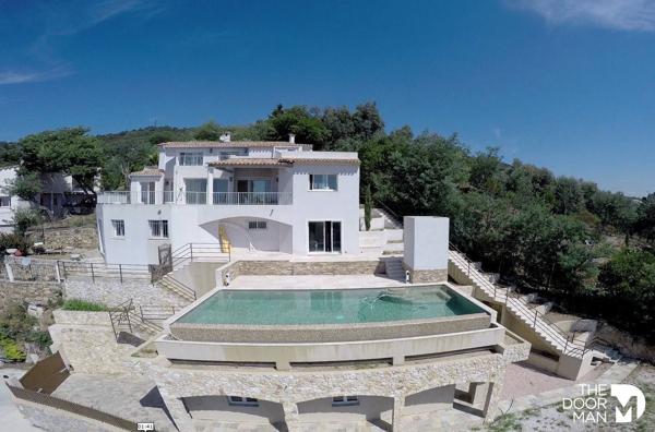 Villa - Vendu - 255 m² - MANDELIEU-LA-NAPOULE | The Door Man