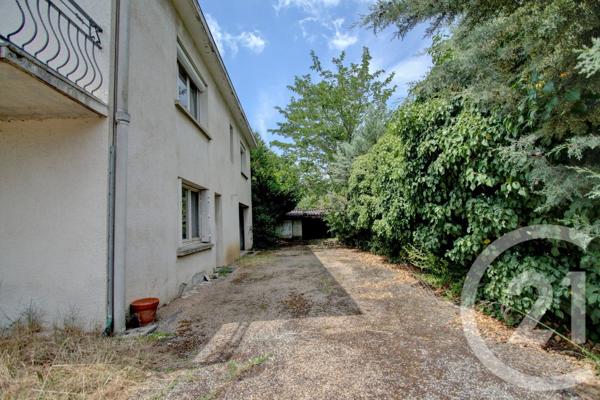 Maison à vendre  5 pièces - 145,25 m 2   TOURNEFEUILLE  - 31