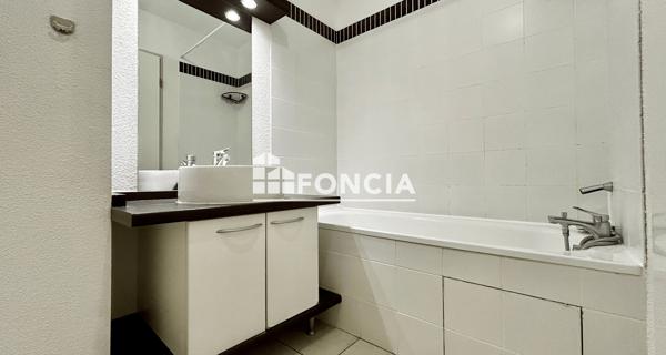 À vendre Appartement 3 pièces 52.48 m² - Carcassonne 11000