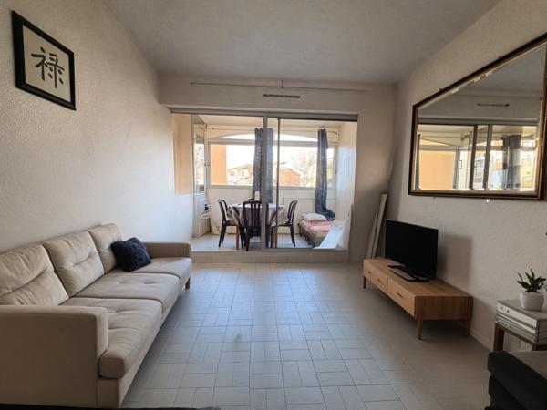 Agde (34300) CAP D'AGDE, PROCHE DU PORT, STUDIO AVEC SA LOGGIA FERMÉ.