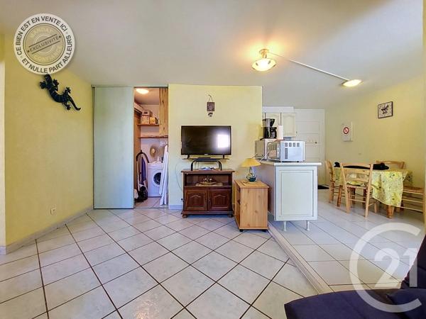 Appartement T2 à vendre  2 pièces - 45 m 2   LE BARCARES  - 66