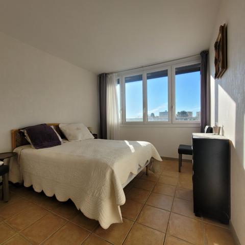 Appartement Grasse 3 pièces stationnement et cave